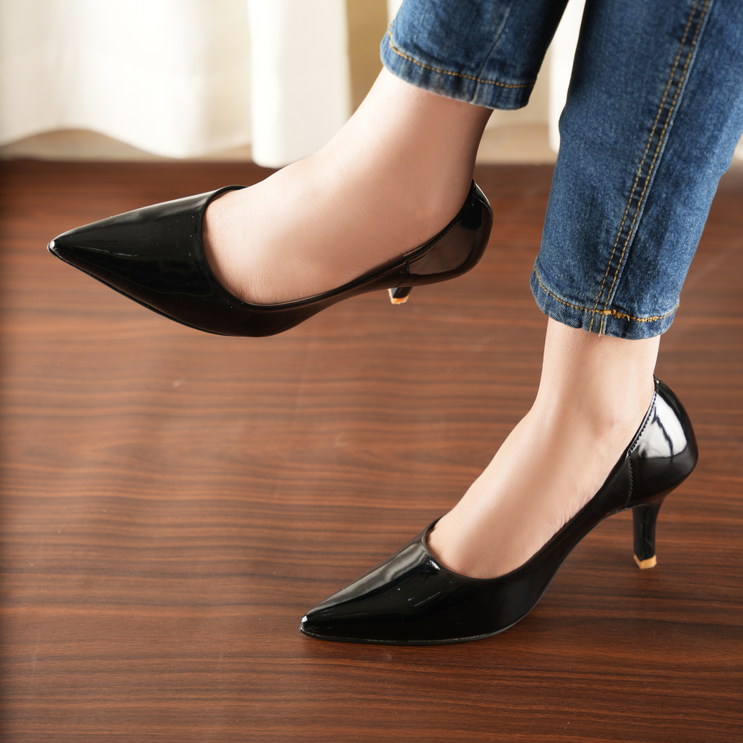 Elarawalk Classic Black Heel